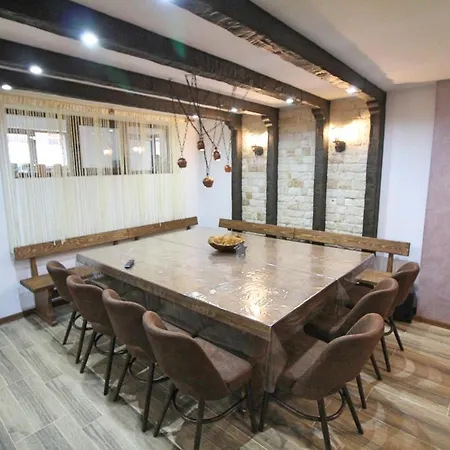 Chalé Ice Jewel Chalet, Bansko, 200 Meters From The Gondola, 20 улица „свети иван рилски“ Bansko