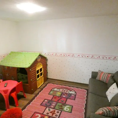 Ice Jewel Chalet, Bansko, 200 Meters From The Gondola, 20 улица „свети иван рилски“ Chalé Bansko